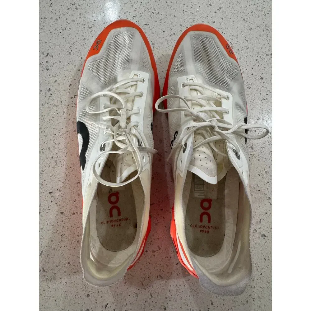 On Cloudventure Peak 3 Sneakers Women’s Size 9.5